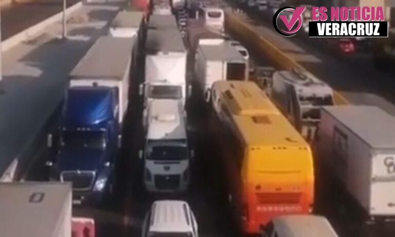 ¡Precaución! Intenso tráfico en la autopista México-Puebla por ...